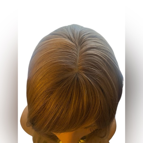 Synthetic straight wig with bangs - Picture 4 of 7